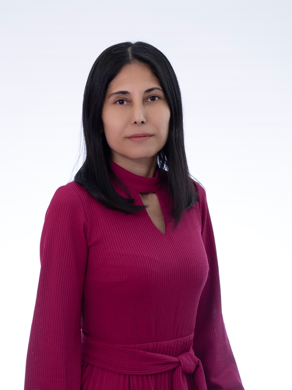 Атаян Лусинэ Багатуровна.